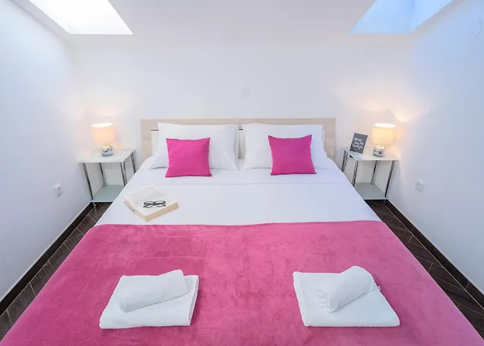 Fio - Rooms&studio Affittacamere 3*