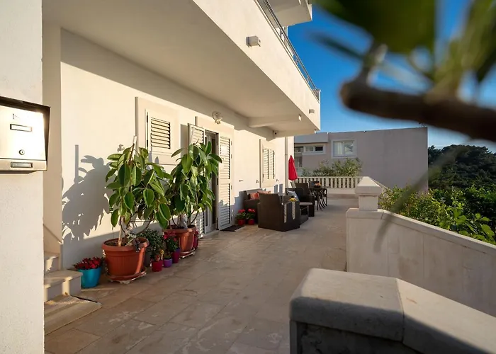 Fio - Rooms&studio Hvar Town