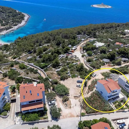 Fio - & Gæstehus Hvar Town